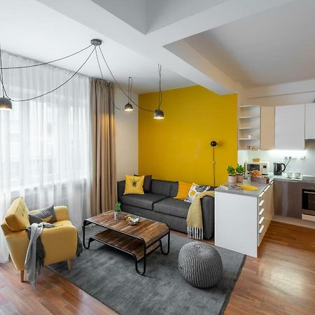 City Leaf Apartments Прага Екстер'єр фото