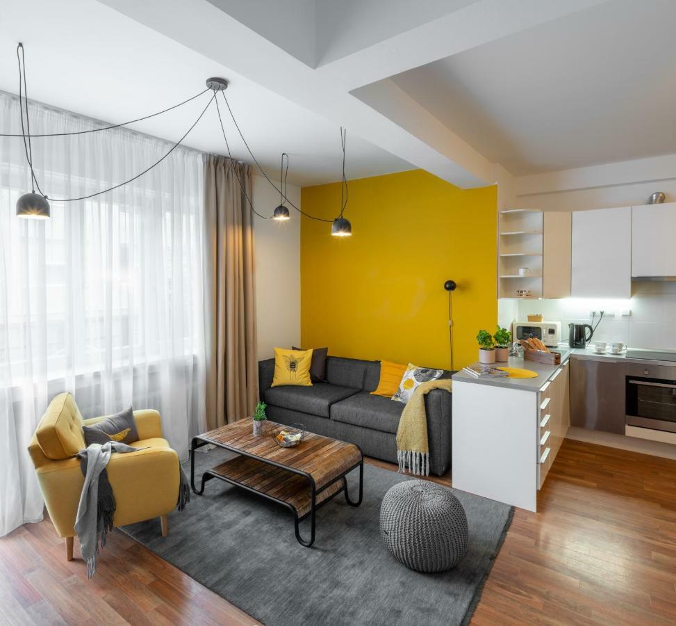 City Leaf Apartments Прага Екстер'єр фото