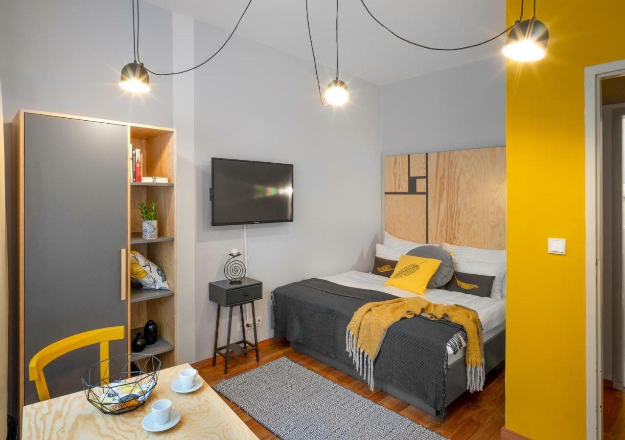 City Leaf Apartments Прага Екстер'єр фото