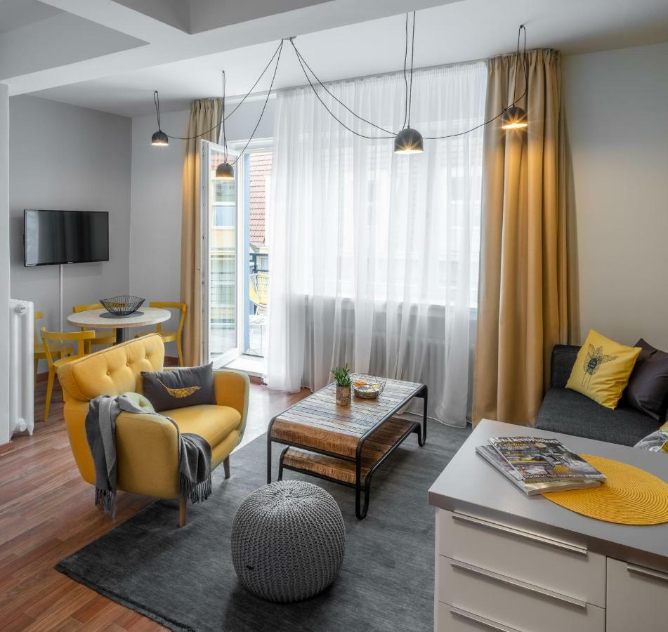City Leaf Apartments Прага Екстер'єр фото