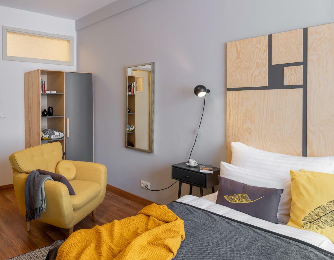 City Leaf Apartments Прага Екстер'єр фото