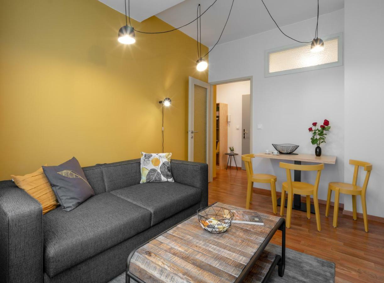 City Leaf Apartments Прага Екстер'єр фото